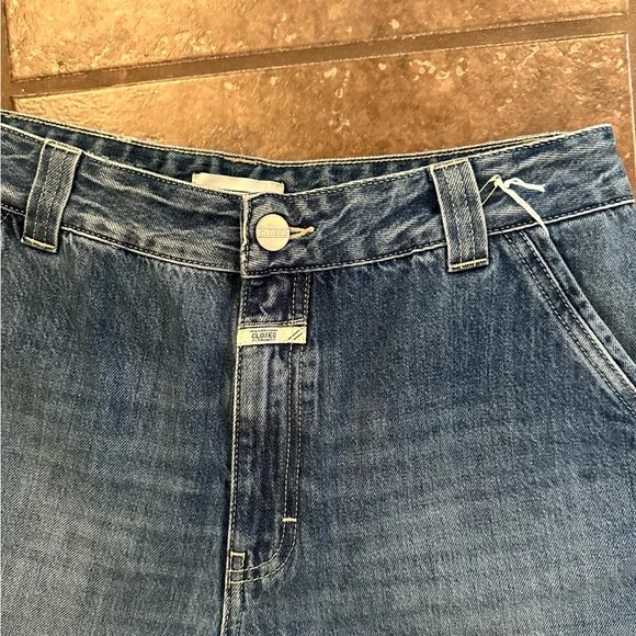 Closed Denim jeans size 28 new with tags